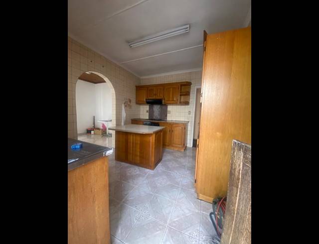 3 BEDROOM HOUSE FOR SALE IN RAISETHORPE